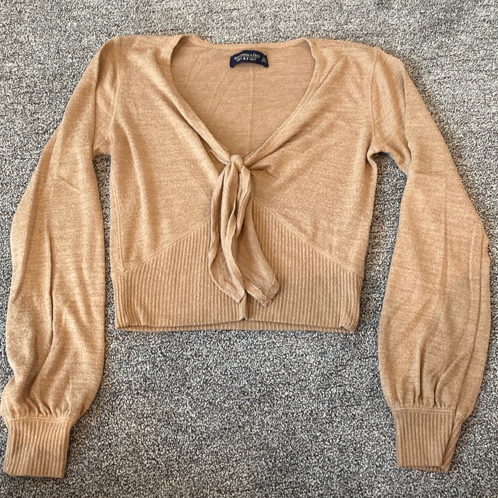 Cropped bow Abercrombie and Fitch sweater